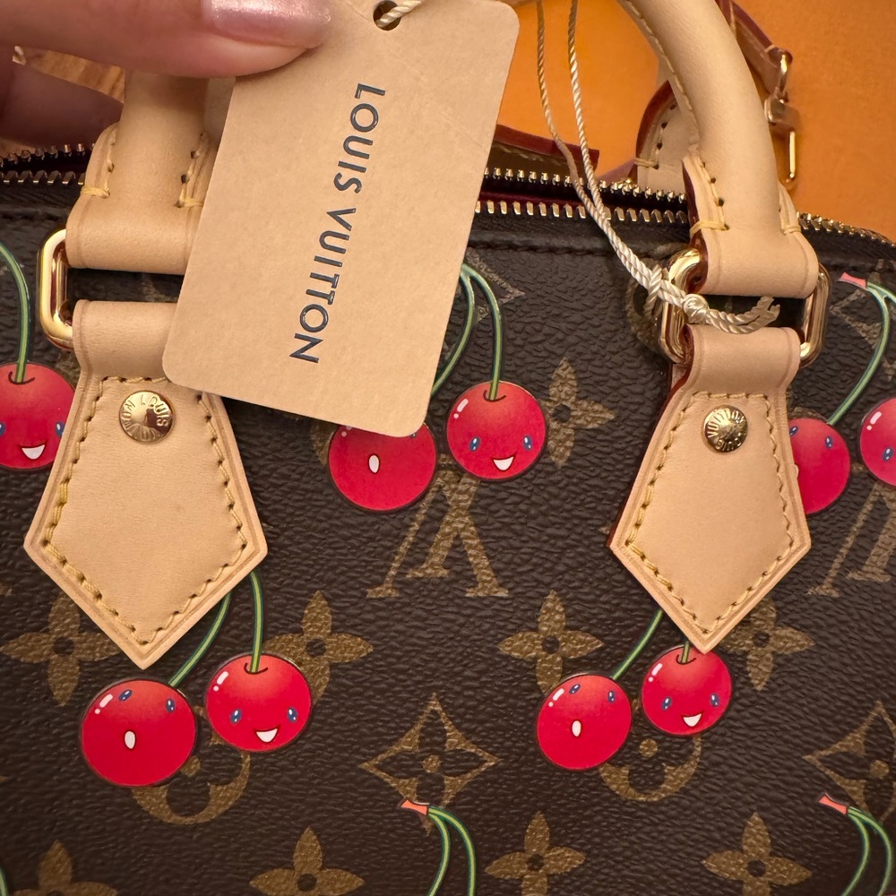 SOLDDDDD Louis Vuitton x Murakami Cherry Speedy 20 - Picture 6 of 10